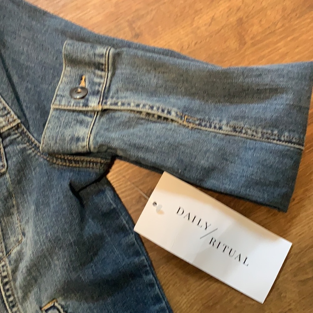 Daily Ritual Jean Jacket - Picture 3 of 4